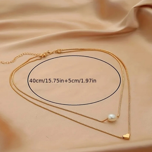 Take 50% off! Heart and faux pearl necklace - Picture 3 of 4